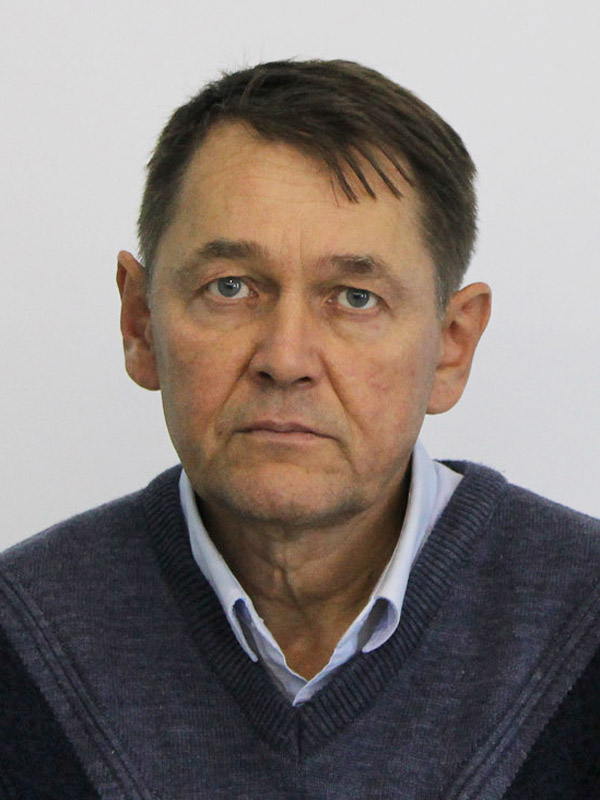 Мельчаков Сергей Станиславович.